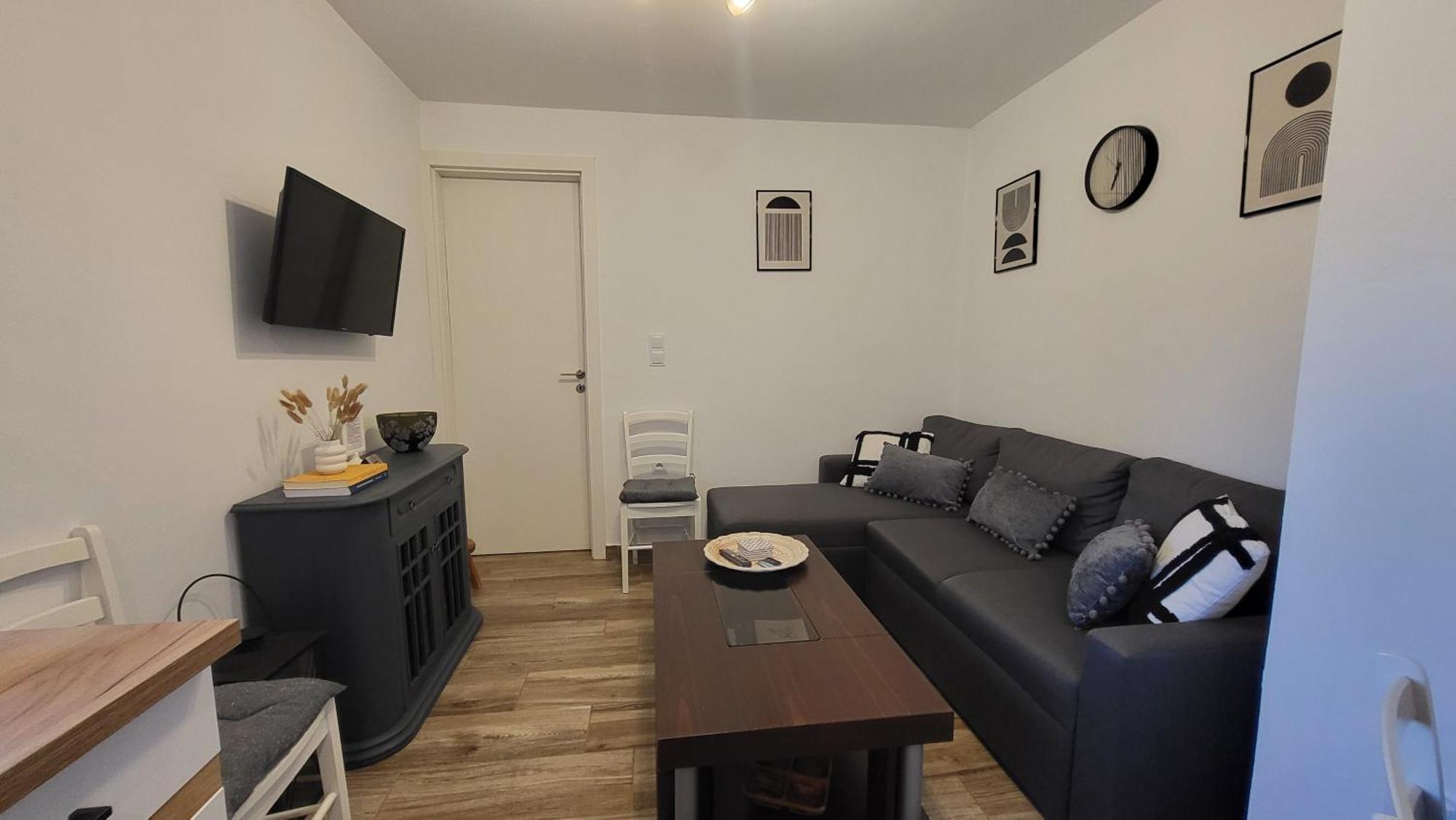 Houlia Home Διαμέρισμα Με Δωρεάν Χώρο Στάθμευσης Stenies Екстер'єр фото